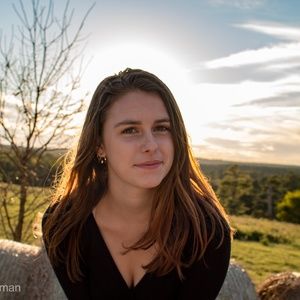 Meet your Posher, Lily